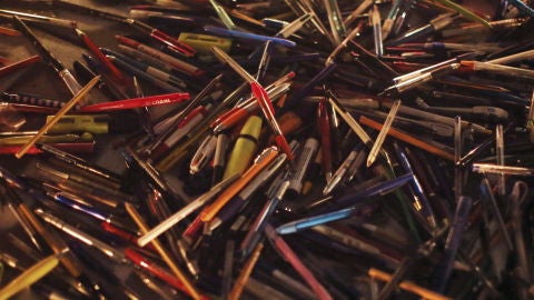 Bol&iacute;grafos en memoria de las v&iacute;ctimas del atentado contra 'Charly Hebdo' (08-01-2015)