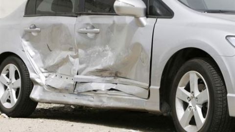 Coche golpeado