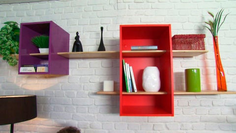 Un caj&oacute;n con baldas decorativo