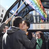 Gays y lesbianas en Sol contra la discriminación