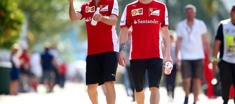 Vettel y Raikkonen, tan amigos Vettel y Raikkonen, tan amigos