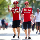 Vettel y Raikkonen, tan amigos