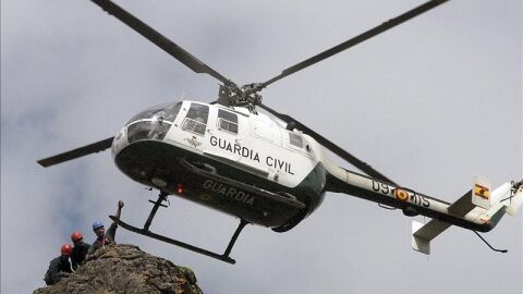 Un helic&oacute;ptero de la Guardia Civil.