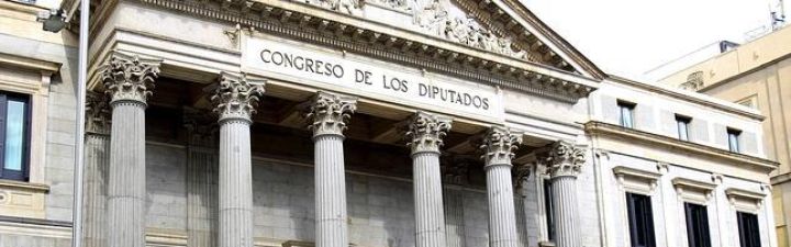 ¿Está de acuerdo en que el Congreso retire el saludo protocolario a Irán para evitar el veto a las mujeres?