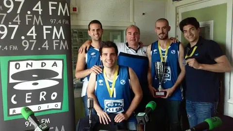 CB Marbella Onda Cero, campeones liga sénior sub 22 CB Marbella Onda Cero, campeones liga sénior sub 22: Julio Rodríguez, Alfredo Aicardi, Leo Rubio, Jorge Iglesias y Víctor Troyano