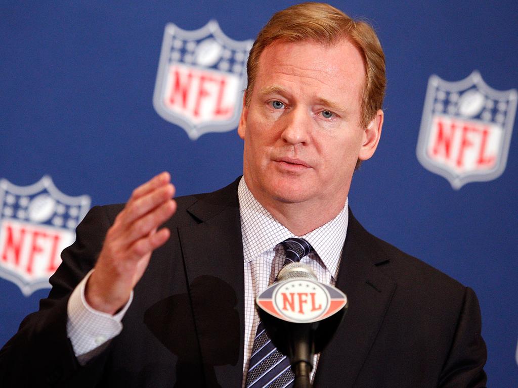 Living in America: Polémica sanción de 4 partidos para Tom Brady Living in America: Polémica sanción de 4 partidos para Tom Brady