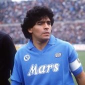 Diego Armando Maradona en el Napoles