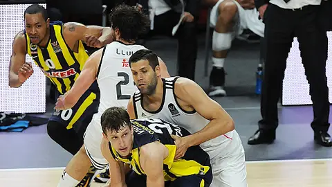 Felipe Reyes y Sergi Llull en la Euroliga Felipe Reyes y Sergi Llull en la Euroliga