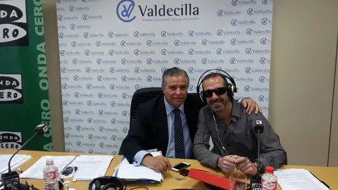 Hugo Lebaniegos con el doctor Bartolomé Beltrán En directo un programa especial desde Valdecilla