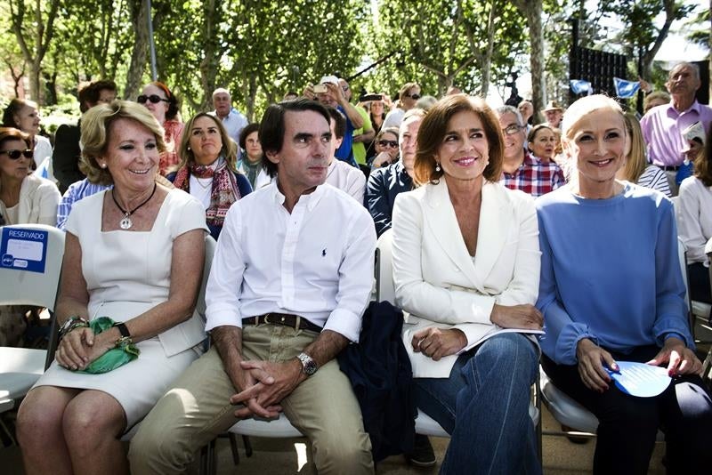 Recta final de la campaña con Rajoy en Barcelona y Sánchez en Palma Recta final de la campaña con Rajoy en Barcelona y Sánchez en Palma