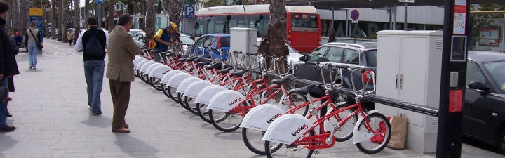 Creus que les bicicletes que circulen per Barcelona respecten les normes de circulació?