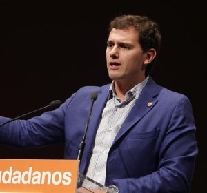 Albert Rivera en un mitin Albert Rivera en un mitin