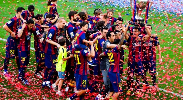 El Deportivo obra el milagro en la fiesta de Xavi en el Camp Nou El Deportivo obra el milagro en la fiesta de Xavi en el Camp Nou