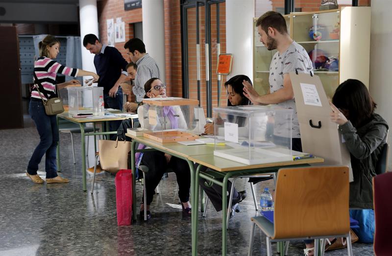 La jornada electoral ha arrancado con absoluta normalidad La jornada electoral ha arrancado con absoluta normalidad