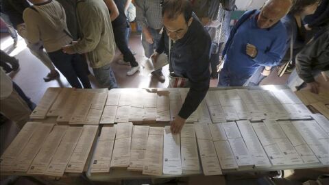 El PP gana las elecciones pero le costar&aacute; gobernar en la mayor&iacute;a de las ciudades