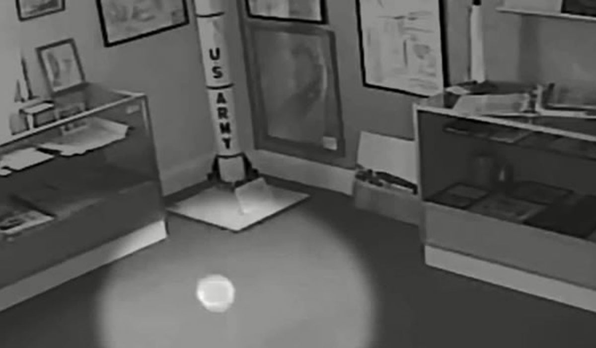 La inquietante presencia en un museo de Florida La inquietante presencia en un museo de Florida