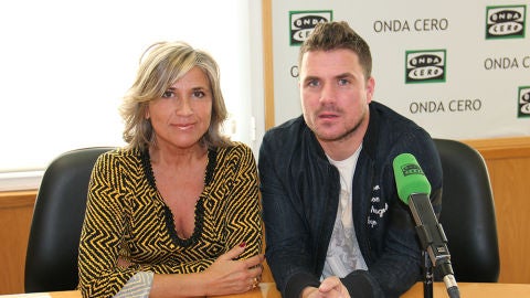 Dani Mart&iacute;n junto a Julia Otero