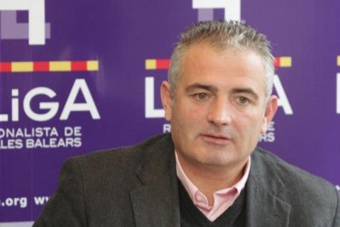 El Pi pide al PP que pacte un candidato independiente para relevar a Bauzá El Pi pide al PP que pacte un candidato independiente para relevar a Bauzá