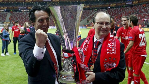 Jos&eacute; Castro con la Europa League