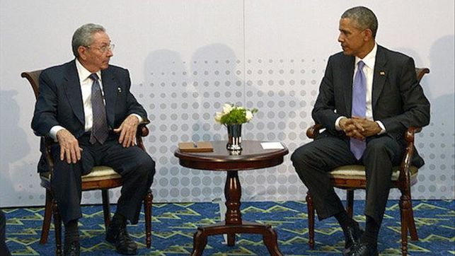 Cuba seguirá exigiendo el levantamiento del embargo y la devolución de la base naval de Guantánamo Cuba seguirá exigiendo el levantamiento del embargo y la devolución de la base naval de Guantánamo
