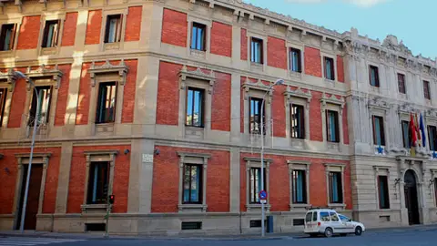 Parlamento de Navarra Parlamento de Navarra