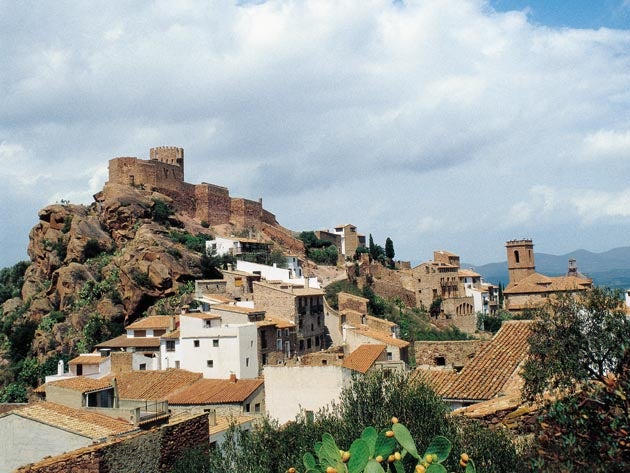 El Grupo Socialista de Vilafamés amenaza con pasarse al grupo no adcritos si no se licita el centro médico El Grupo Socialista de Vilafamés amenaza con pasarse al grupo no adcritos si no se licita el centro médico