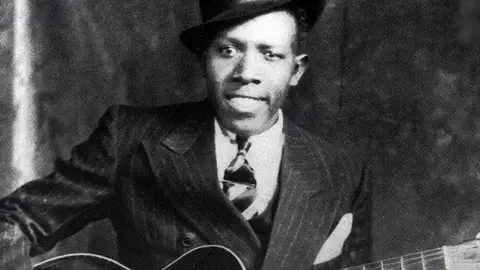 Robert Johnson Robert Johnson
