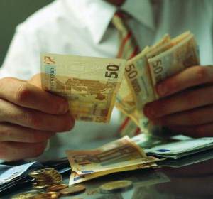 Aumenta la deuda de las familias Aumenta la deuda de las familias