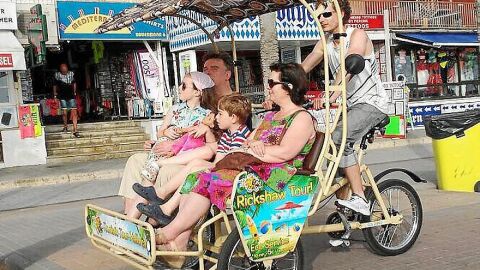 Bicitaxis, triciclos de la Playa de Palma que han casuado la ira de los taxistas