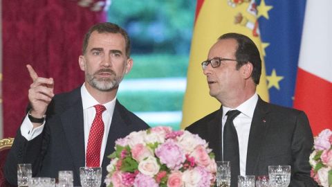 Felipe VI con Hollande