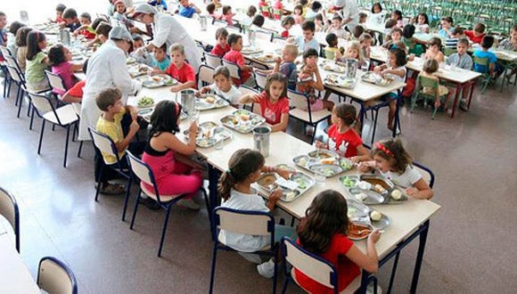 El 44% de los niños españoles se ha visto afectado por la pobreza en algún momento El 44% de los niños españoles se ha visto afectado por la pobreza en algún momento