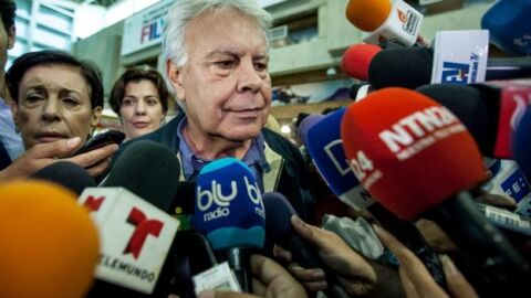 Felipe Gonz&aacute;lez llega a Caracas