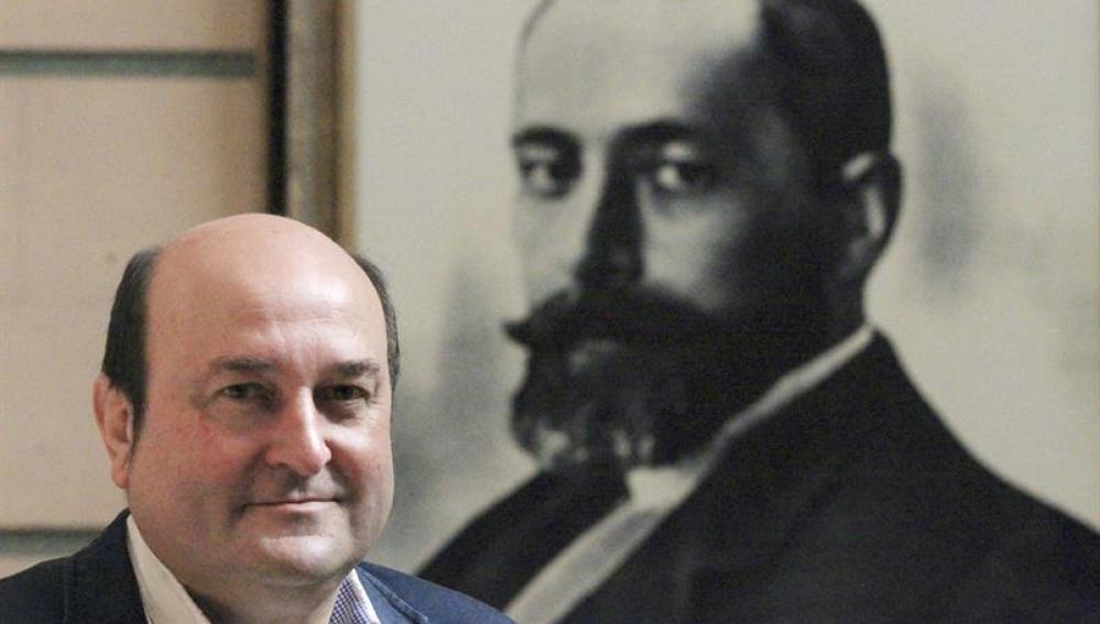 El presidente del PNV, Andoni Ortuzar