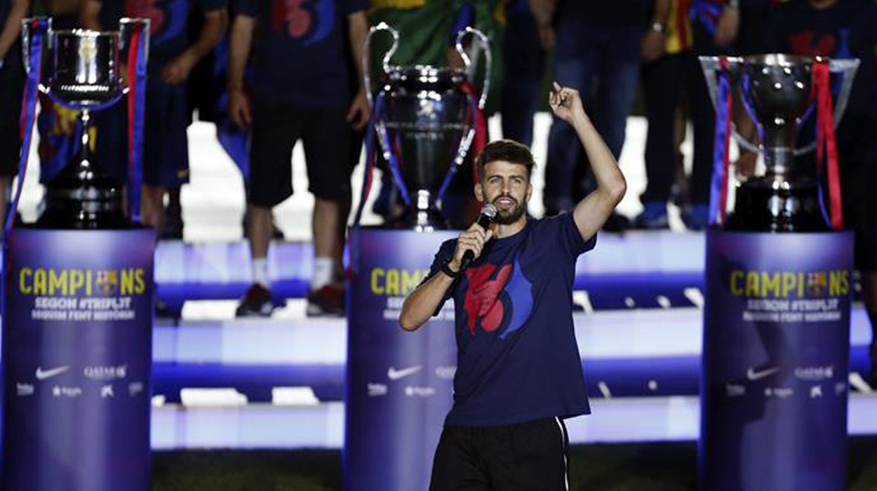 Tertulia: ¿Afectará la celebración de Piqué al vestuario de la Selección? Tertulia: ¿Afectará la celebración de Piqué al vestuario de la Selección?