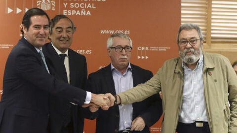 Acuerdo salarial entre patronal y sindicatos