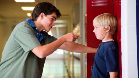 Boca Calle: El acoso escolar, una lacra en la sociedad que hay que erradicar 