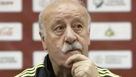 Vicente del Bosque en rueda de prensa Vicente del Bosque en rueda de prensa