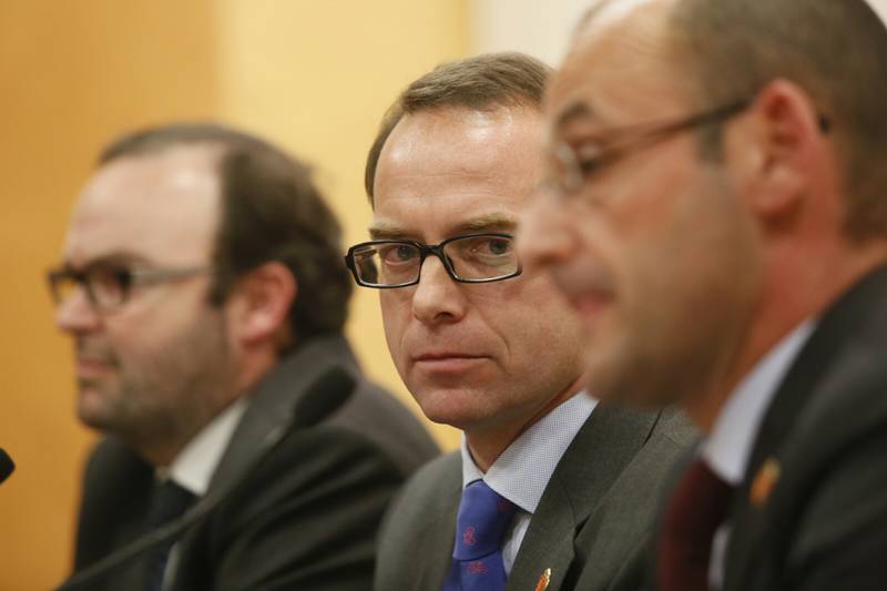 Lapetra: "Hay que levantar el ánimo y seguir peleando" Lapetra: "Hay que levantar el ánimo y seguir peleando"