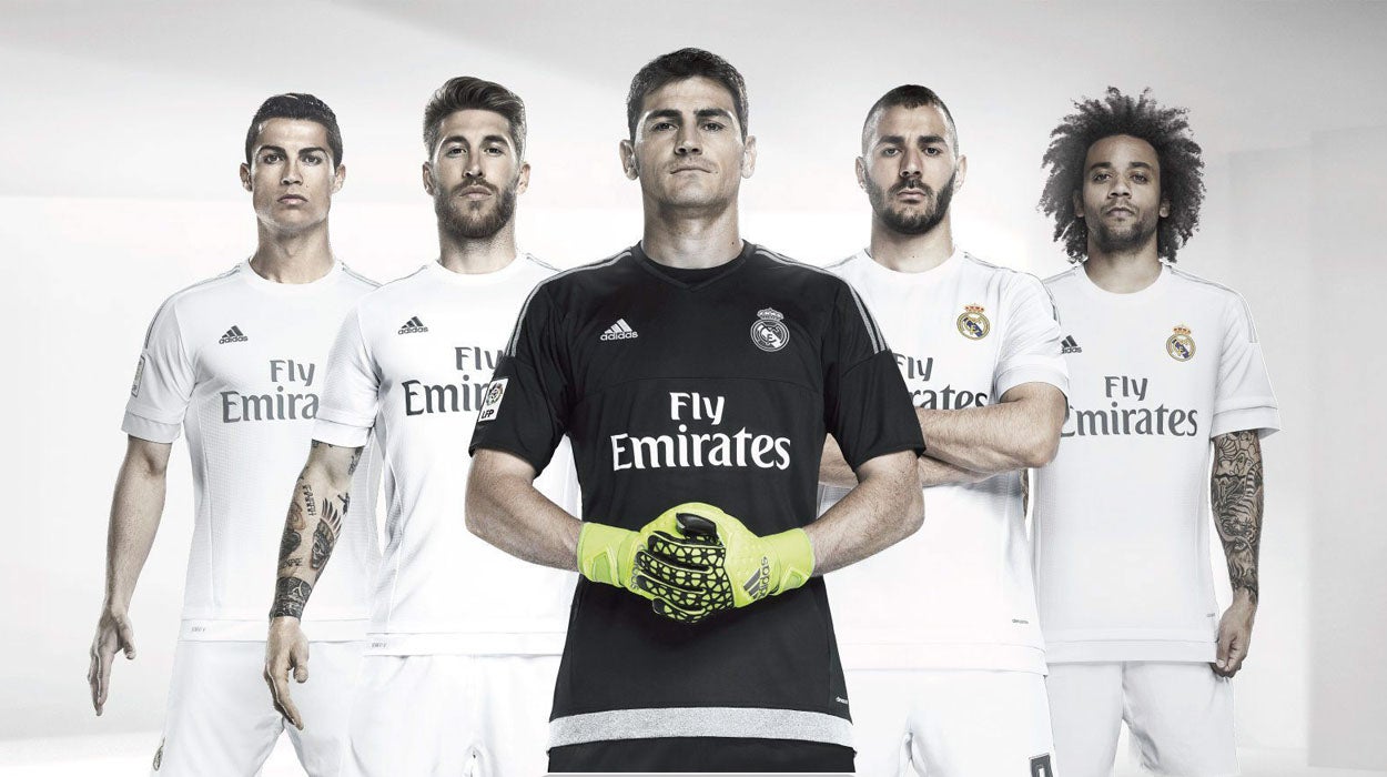 El Real Madrid presenta su camiseta para la próxima temporada El Real Madrid presenta su camiseta para la próxima temporada