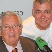 Juan Ramón Lucas con Fernando Jáuregui