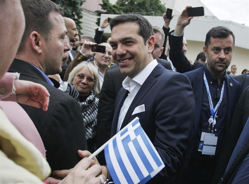 Tertulia: ¿Qué pasara en la consulta griega y cuál será la próxima sorpresa? Tertulia: ¿Qué pasara en la consulta griega y cuál será la próxima sorpresa?