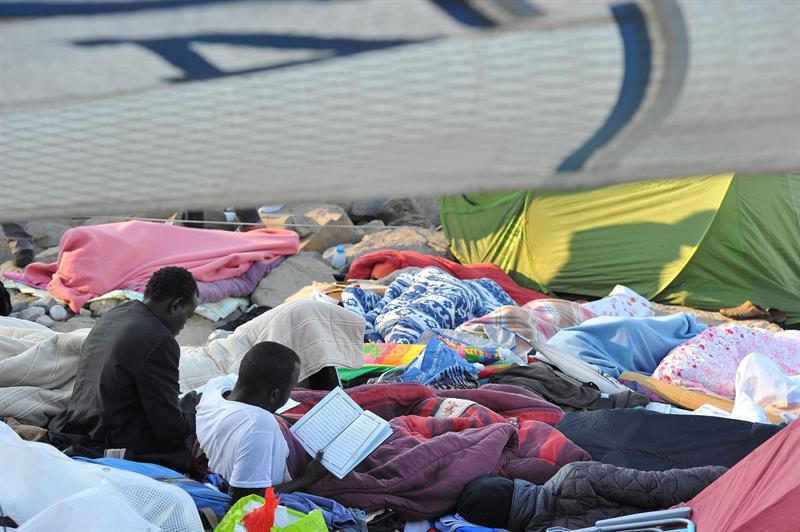 Corresponsales: La esperanza de los inmigrantes de Ventimiglia Corresponsales: La esperanza de los inmigrantes de Ventimiglia