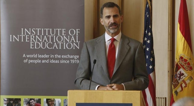 El epílogo de Julián Cabrera: "Felipe VI ha acercado la corona a la sociedad actual" El epílogo de Julián Cabrera: "Felipe VI ha acercado la corona a la sociedad actual"