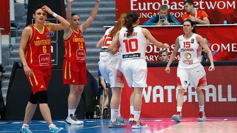 Espa&ntilde;a logra la victoria ante Montenegro