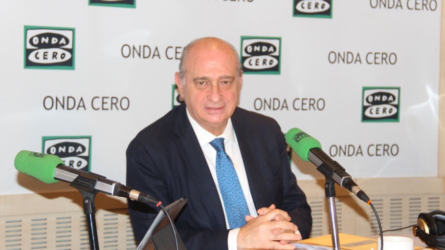 Jorge Fern&aacute;ndez D&iacute;az en el estudio de Onda Cero