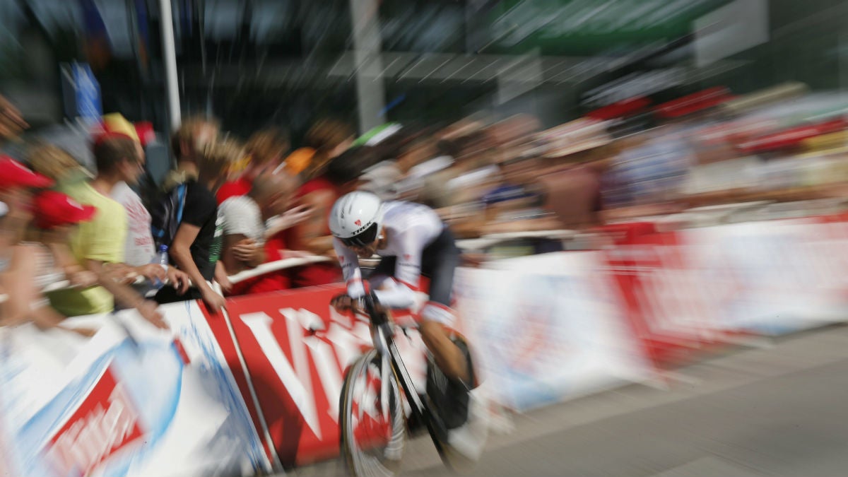 Haimar Zubeldia: "Ahora Mikel Landa tiene que pensar en su futuro y elegir bien el equipo" Haimar Zubeldia: "Ahora Mikel Landa tiene que pensar en su futuro y elegir bien el equipo"