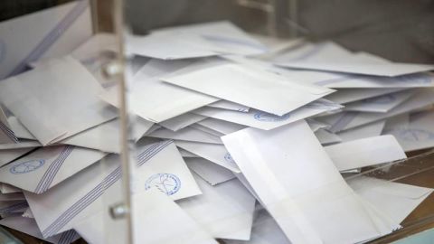 Papeletas refer&eacute;ndum griego