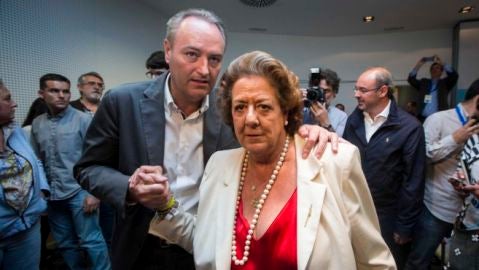 Alberto Fabra y Rita Barber&aacute;