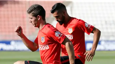 Luciano Vietto en su primer entrenamiento con el Atlético de Madrid Luciano Vietto en su primer entrenamiento con el Atlético de Madrid