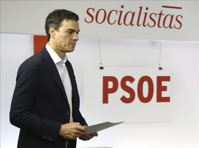 El PSOE prepara su propuesta "centrada" para reformar la Constitución El PSOE prepara su propuesta "centrada" para reformar la Constitución